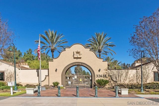 31986 CALLE BALAREZA, Temecula, CA 92592