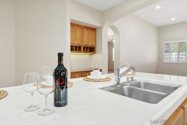 31986 CALLE BALAREZA, Temecula, CA 92592