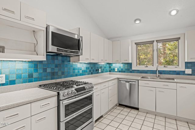 232 Lakeview Drive, Sanford, NC 27332