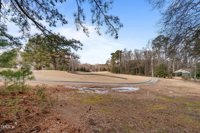 232 Lakeview Drive, Sanford, NC 27332