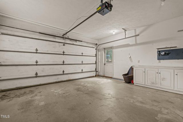 232 Lakeview Drive, Sanford, NC 27332