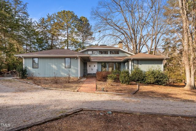 232 Lakeview Drive, Sanford, NC 27332
