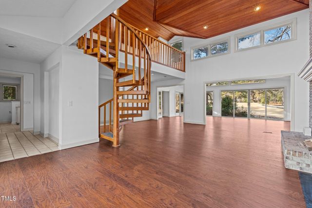 232 Lakeview Drive, Sanford, NC 27332