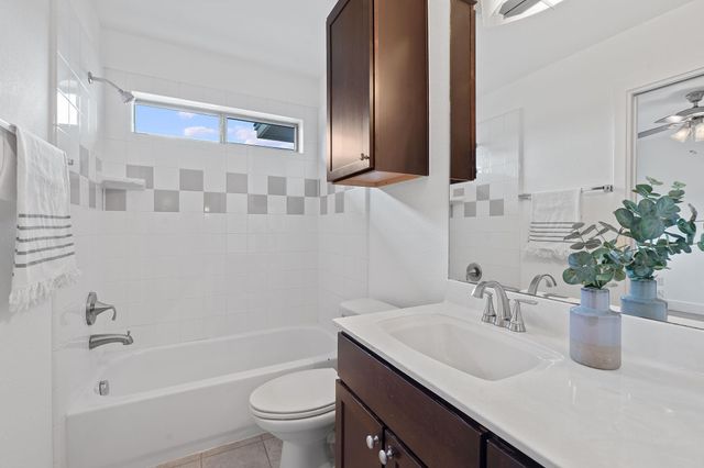 5412 Grover Ave A, Austin, TX 78756