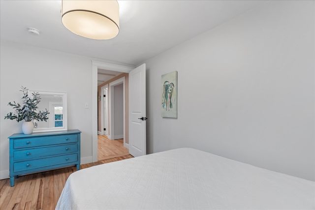 19 Bennett St, Wrentham, MA 02093