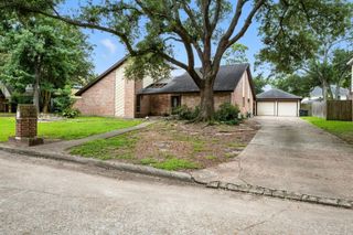 19715 Sweet Forest Lane, Humble, TX 77346
