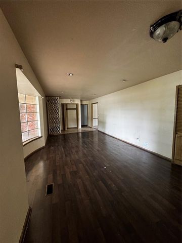 2501 NW 111th Street, Oklahoma City, OK 73120
