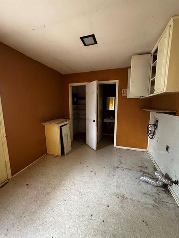 2501 NW 111th Street, Oklahoma City, OK 73120