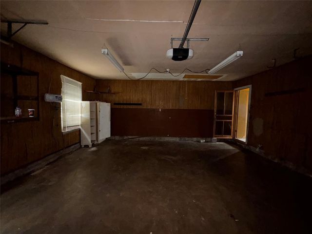 2501 NW 111th Street, Oklahoma City, OK 73120
