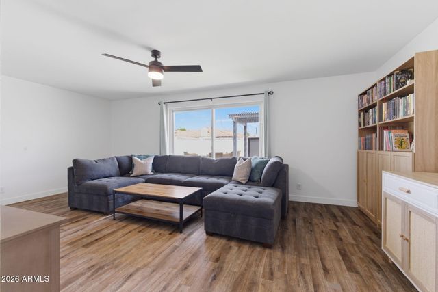 6432 E VIRGINIA Avenue, Scottsdale, AZ 85257