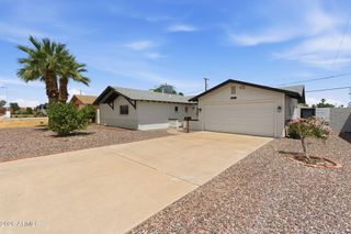 6432 E VIRGINIA Avenue, Scottsdale, AZ 85257