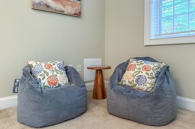 5 Glastombury Drive, Sandown, NH 03873