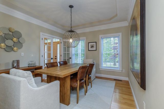5 Glastombury Drive, Sandown, NH 03873