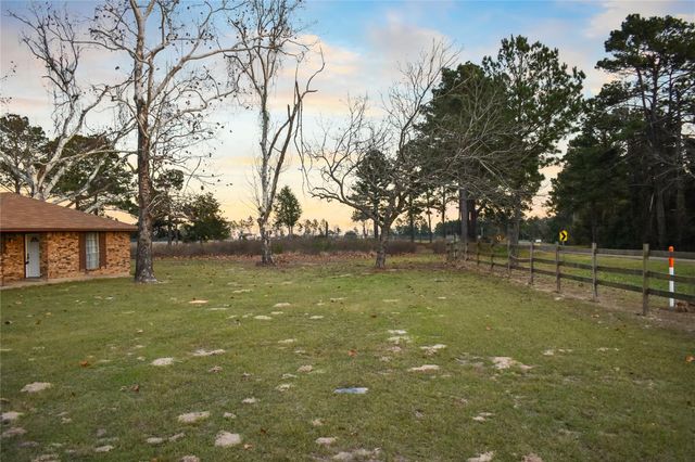7530 Fm 227, Grapeland, TX 75844