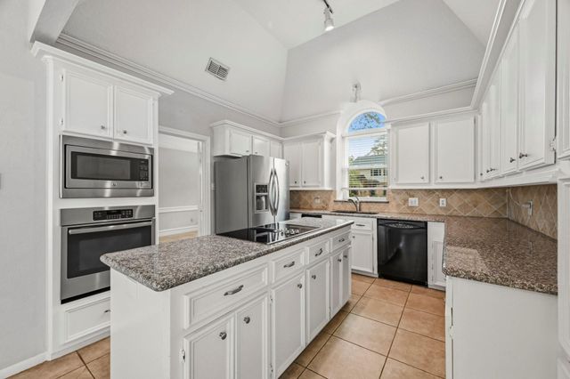 19930 Hickory Wind Drive, Humble, TX 77346