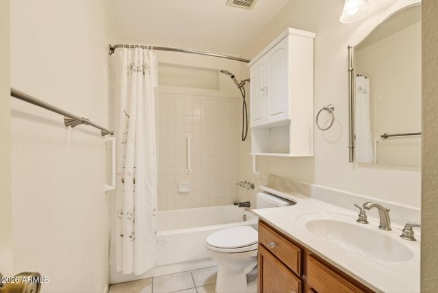 6248 W GRANDVIEW Road, Glendale, AZ 85306