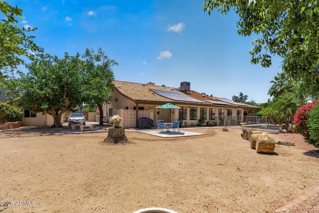 6248 W GRANDVIEW Road, Glendale, AZ 85306