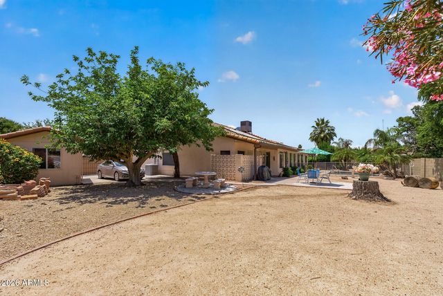 6248 W GRANDVIEW Road, Glendale, AZ 85306