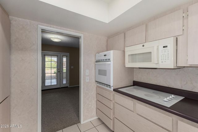 10620 W BURNS Drive, Sun City, AZ 85351