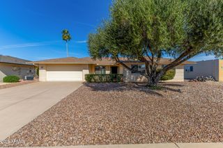 10620 W BURNS Drive, Sun City, AZ 85351