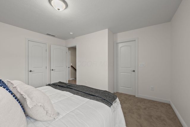 6221 Hudson Reserve Way, Westerville, OH 43081