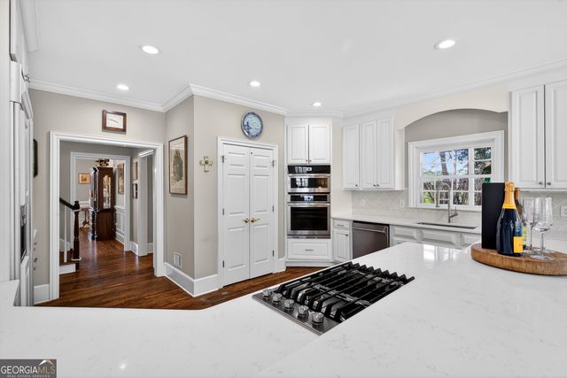 110 Turnberry Circle, Fayetteville, GA 30215