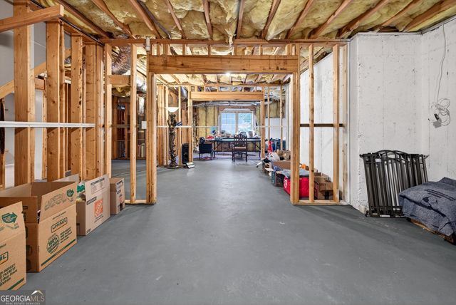 110 Turnberry Circle, Fayetteville, GA 30215