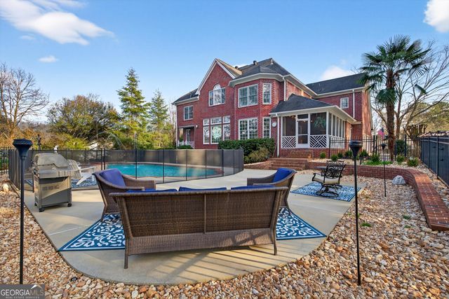 110 Turnberry Circle, Fayetteville, GA 30215