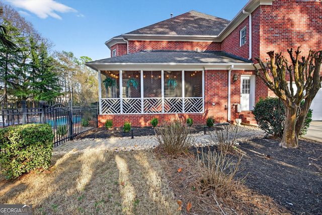 110 Turnberry Circle, Fayetteville, GA 30215