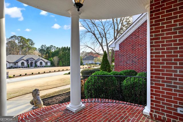 110 Turnberry Circle, Fayetteville, GA 30215