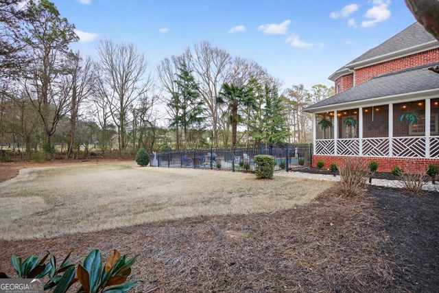 110 Turnberry Circle, Fayetteville, GA 30215