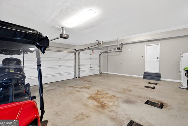 110 Turnberry Circle, Fayetteville, GA 30215