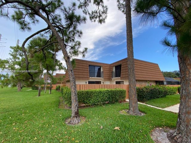 120 Heritage Way, West Palm Beach, FL 33407