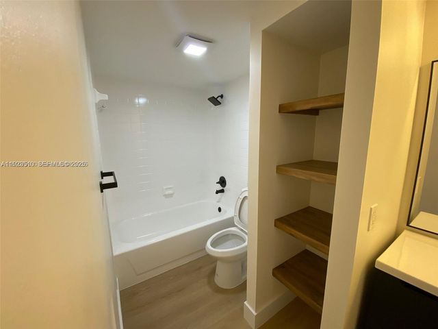 120 Heritage Way, West Palm Beach, FL 33407