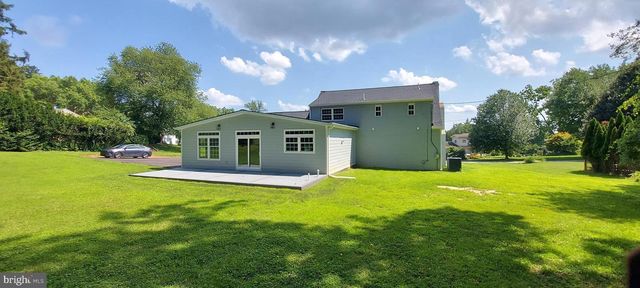 4909 THREADNEEDLE RD, Wilmington, DE 19807