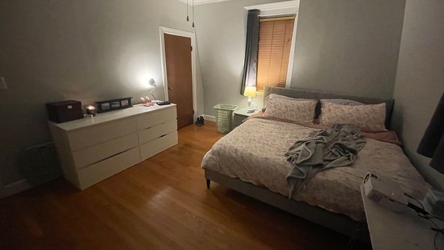151 Grove St 2, Waltham, MA 02453