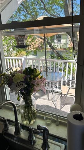 151 Grove St 2, Waltham, MA 02453