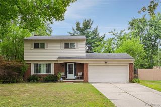 29239 Somerset Drive, Southfield, MI 48076