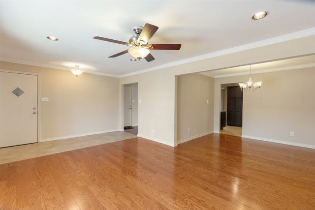 4709 Skillman Street D, Dallas, TX 75206