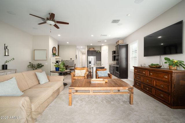 18236 N 66TH Way, Phoenix, AZ 85054