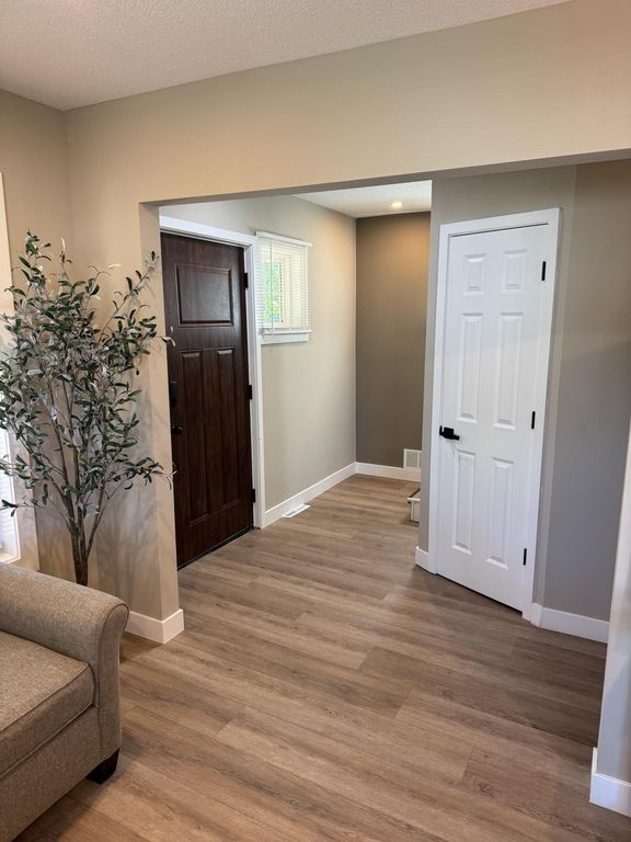 3557 Dupont Avenue N, Minneapolis, MN 55412 — photo 3