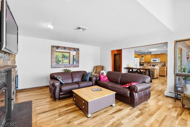 177 High Crest Drive, West Milford Twp., NJ 07480