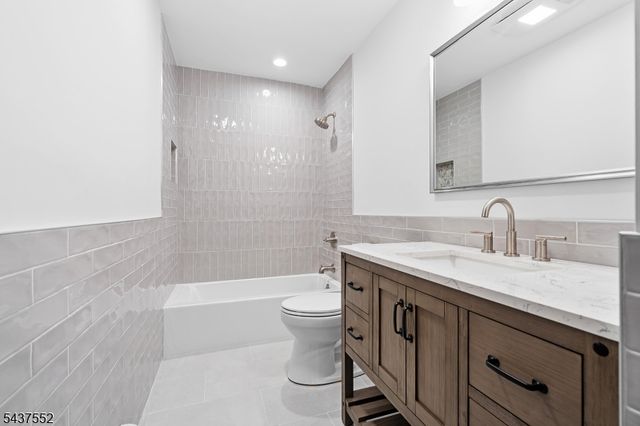 177 High Crest Drive, West Milford Twp., NJ 07480