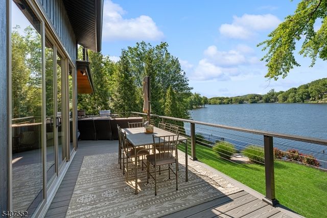 177 High Crest Drive, West Milford Twp., NJ 07480