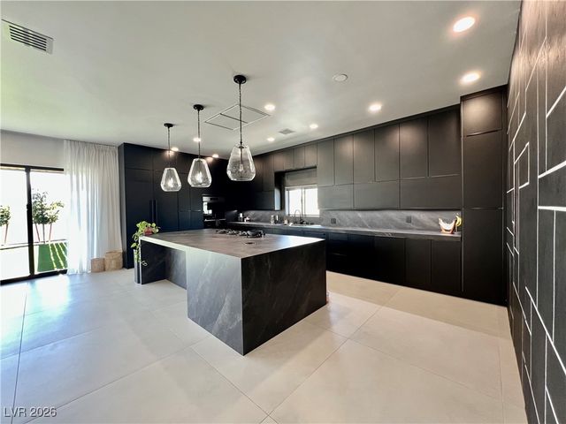 5790 Westwind Road, Las Vegas, NV 89118