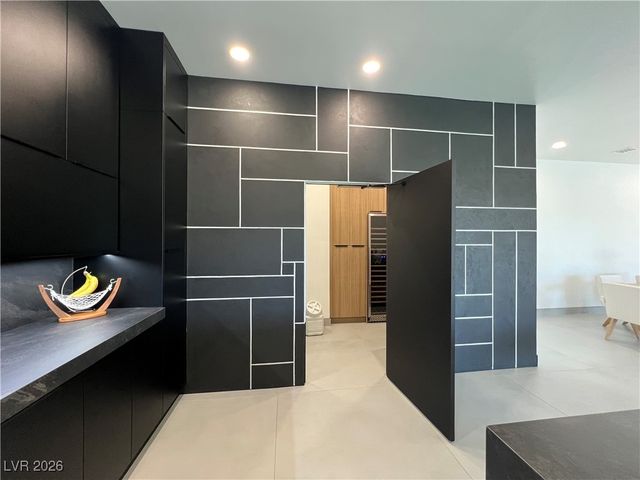 5790 Westwind Road, Las Vegas, NV 89118