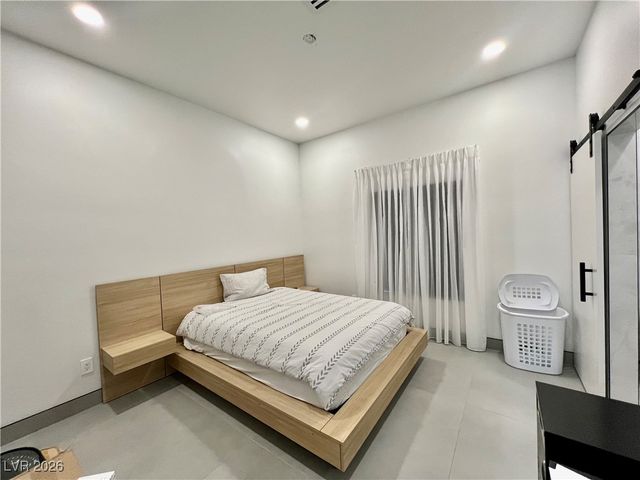 5790 Westwind Road, Las Vegas, NV 89118