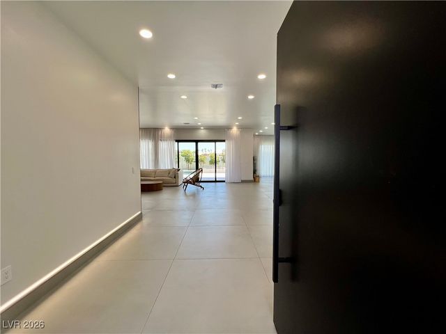 5790 Westwind Road, Las Vegas, NV 89118