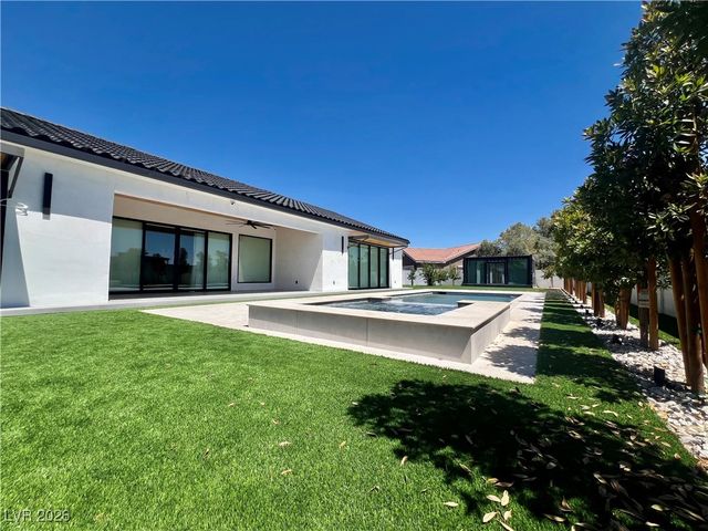 5790 Westwind Road, Las Vegas, NV 89118