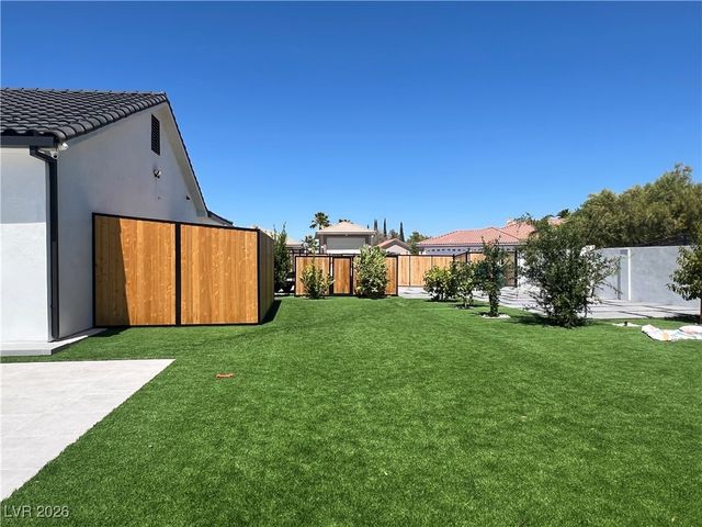 5790 Westwind Road, Las Vegas, NV 89118